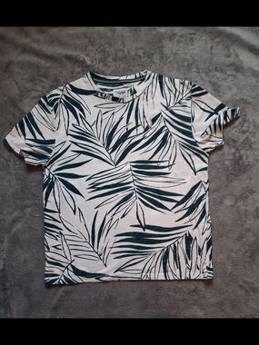 Craft And Flow Voyage Mens Tropical Leaf T Shirt White & Dark Green